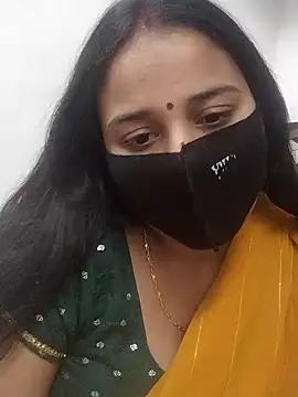 Snapshot of Cute-angle-1 chatting on 02/27/26, 04:40 Cute-angle-1 online show from 02/27/26, 04:40