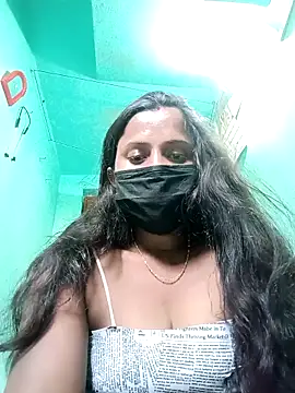 debpriyasen92 online show from 02/18/26, 06:42