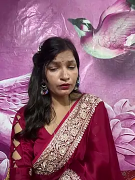 Snapshot of Priyaa_1433 chatting on 07/28/26, 07:39 Priyaa 1433 online show from 07/28/26, 07:39