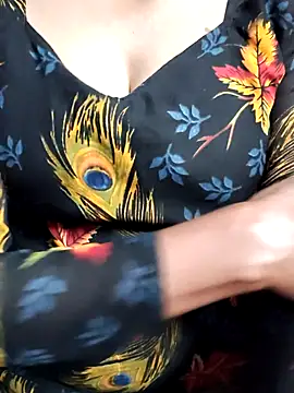 Snapshot of lusy79 chatting on 01/13/26, 10:09 lusy79 online show from 01/13/26, 10:09