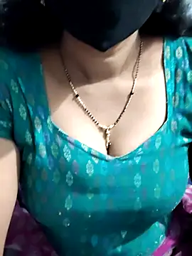 Snapshot of lusy79 chatting on 02/19/26, 09:05 lusy79 online show from 02/19/26, 09:05