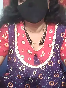 Snapshot of lusy79 chatting on 02/25/26, 08:57 lusy79 online show from 02/25/26, 08:57