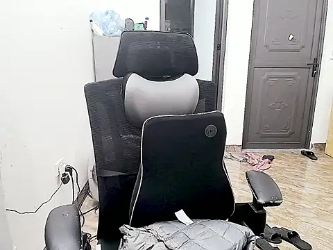 Shulee- online show from 02/14/26, 01:46