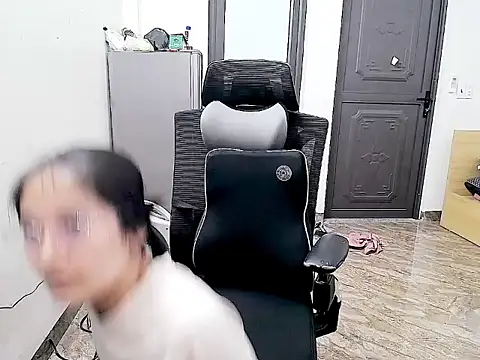 Shulee- online show from 02/22/26, 07:19