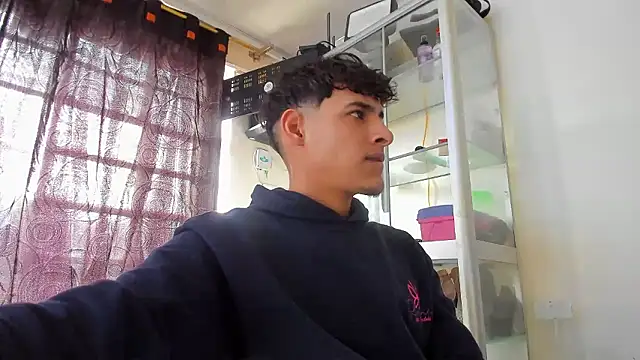 Snapshot of MaxStar26 chatting on 01/10/26, 02:19 MaxStar26 online show from 01/10/26, 02:19