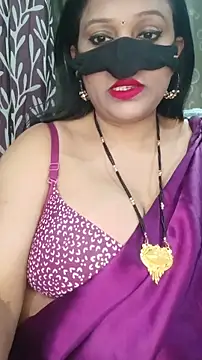 Snapshot of Hot-BHABHI696 chatting on 02/19/26, 10:11 Hot-BHABHI696 online show from 02/19/26, 10:11