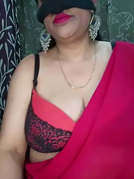 Hot-BHABHI696 online show from 04/15/26, 09:05