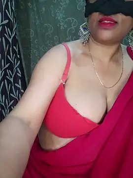 Hot-BHABHI696 online show from 04/23/26, 12:29