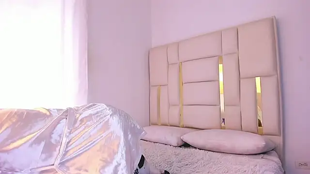julian xx online show from 07/03/26, 07:42