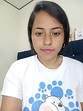 Maliha 21 online show from 07/14/26, 01:52