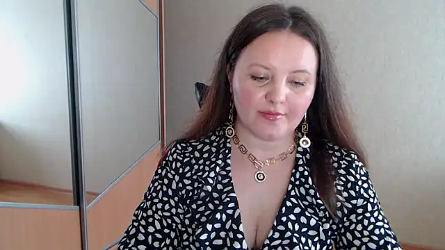 Snapshot of Sabrina_Weaver chatting on 05/21/26, 12:56 Sabrina Weaver online show from 05/21/26, 12:56