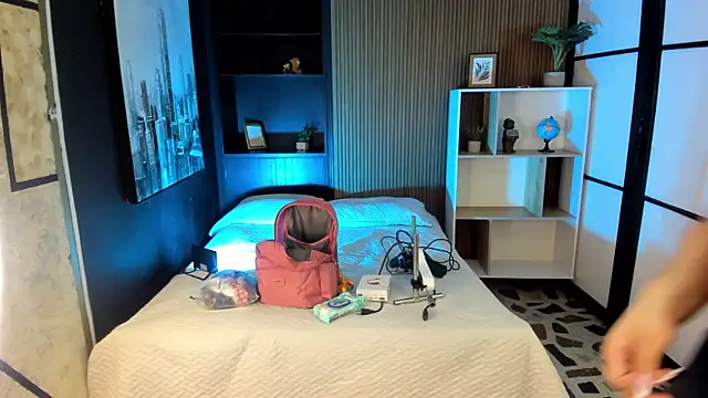 ThaliaBrookss  online show from 04/09/26, 05:18