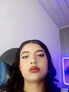 honeyluxe  online show from 02/12/26, 03:56