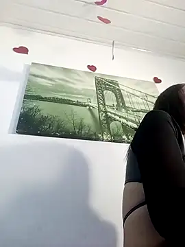 honeyluxe  online show from 02/26/26, 04:11