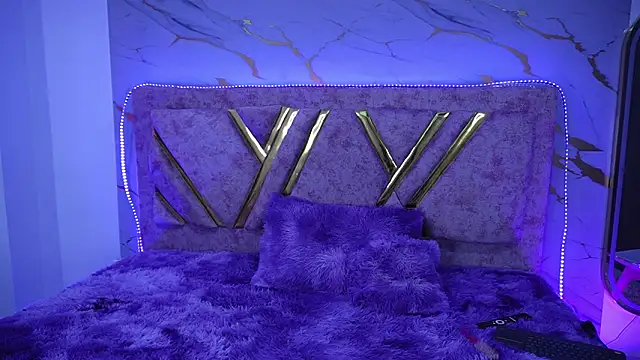 Snapshot of zoe_westxx chatting on 01/15/26, 07:39 zoe westxx online show from 01/15/26, 07:39