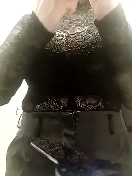 Snapshot of Danijela123 chatting on 01/16/26, 06:45 Danijela123 online show from 01/16/26, 06:45