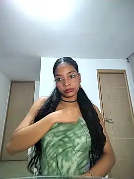 KATALINA SANTANA  online show from 05/15/26, 12:17