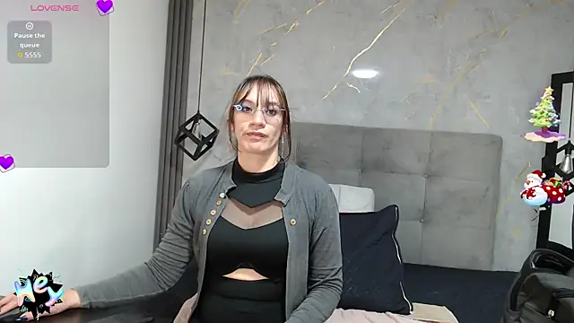 AvaStonee online show from 01/09/26, 03:59