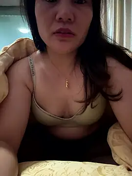 kiki-cute online show from 01/13/26, 10:31