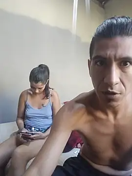 Rodrigohernan19 online show from 04/21/26, 05:17