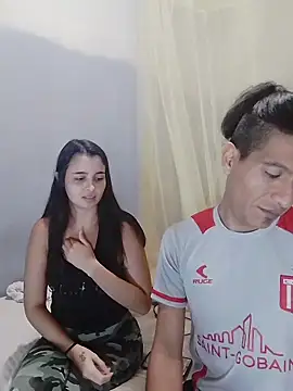 Rodrigohernan19 online show from 06/05/26, 03:24