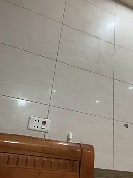 Liness101 online show from 04/21/26, 02:26