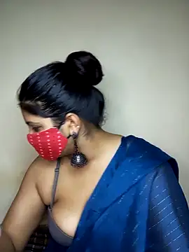 Snapshot of Kushi_Sharmaa chatting on 02/02/26, 06:01 Kushi Sharmaa online show from 02/02/26, 06:01