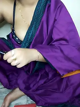 Snapshot of Kushi_Sharmaa chatting on 03/08/26, 05:22 Kushi Sharmaa online show from 03/08/26, 05:22
