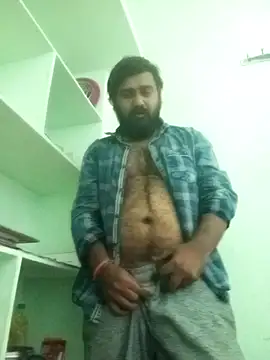 Snapshot of handsomeboy1414 chatting on 01/11/26, 04:39 handsomeboy1414 online show from 01/11/26, 04:39