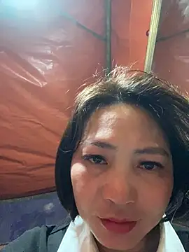 Snapshot of Some-03 chatting on 02/12/26, 11:33 Some-03 online show from 02/12/26, 11:33