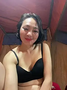 Snapshot of Some-03 chatting on 02/19/26, 01:45 Some-03 online show from 02/19/26, 01:45