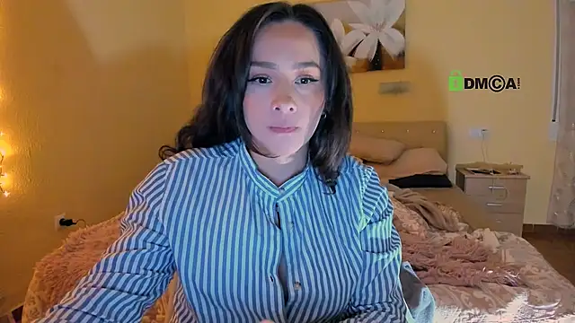 juliiaroberts online show from 03/13/26, 04:30