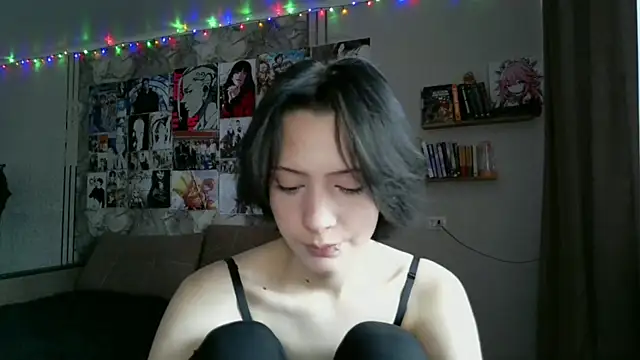 LxayBloom online show from 01/13/26, 09:58