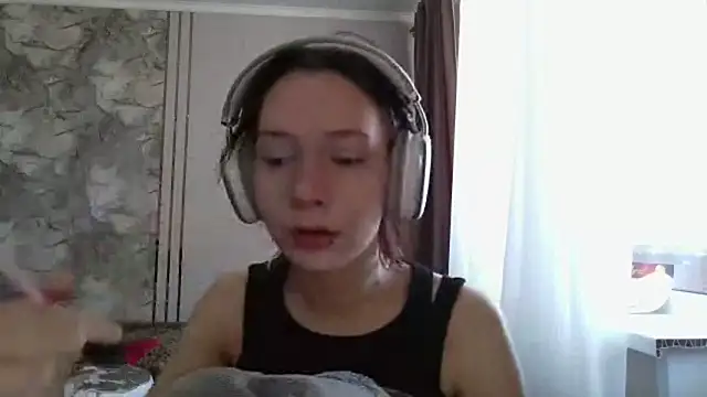 LxayBloom online show from 02/26/26, 07:18