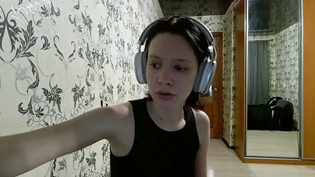 LxayBloom online show from 03/31/26, 12:49