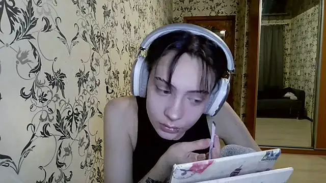 LxayBloom online show from 04/04/26, 01:37