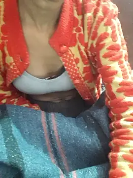 Royal Gril online show from 01/08/26, 03:42