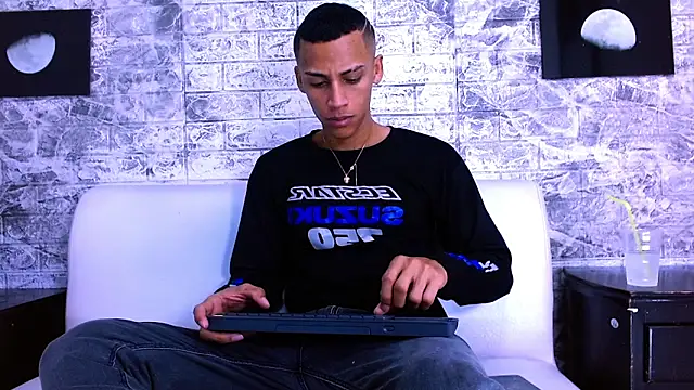 Harin Prize online show from 04/21/26, 12:11