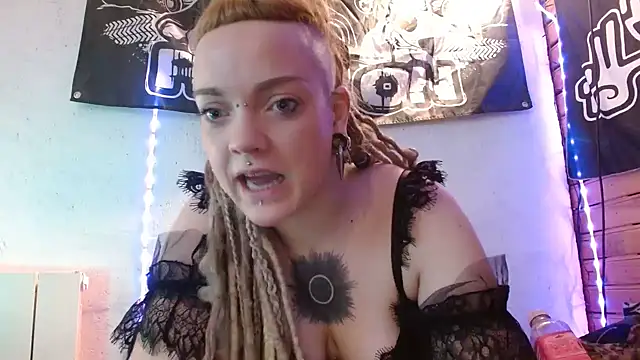 spiralhokkaido23 online show from 02/18/26, 08:10