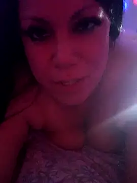 daaibabyxxx online show from 04/24/26, 09:17