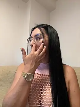 nataliia queen  online show from 04/18/26, 01:20