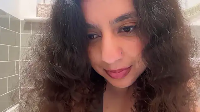 Snapshot of fayfay21@xh chatting on 02/13/26, 04:58 fayfay21xh online show from 02/13/26, 04:58