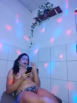 Snapshot of Jade-Morena-Transex-ON chatting on 06/21/26, 06:10 Jade-Morena-Transex-ON online show from 06/21/26, 06:10