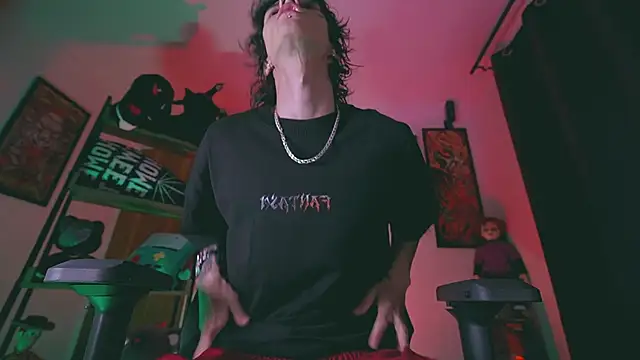 Olliver   y online show from 05/05/26, 01:57