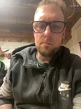 WIDBIGWHITECOCK online show from 02/05/26, 05:12