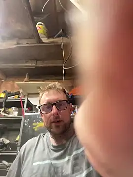 WIDBIGWHITECOCK online show from 04/11/26, 04:17