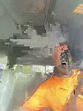WIDBIGWHITECOCK online show from 06/30/26, 09:27