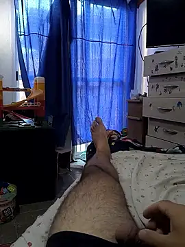 Snapshot of Pitypin7 chatting on 02/23/26, 12:13 Pitypin7 online show from 02/23/26, 12:13