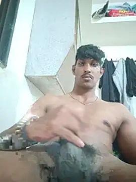 Snapshot of sunshine0000 chatting on 07/07/26, 02:32 sunshine0000 online show from 07/07/26, 02:32