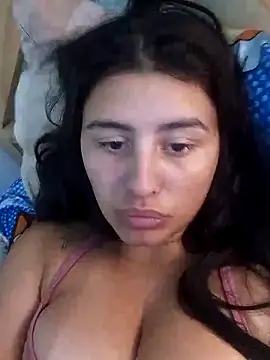 Snapshot of Tiffany06 chatting on 03/04/26, 04:18 Tiffany06 online show from 03/04/26, 04:18